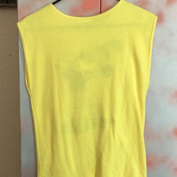 One of a Kind vintage golf Mickey Mouse shirt. Light cotton. Raised emblem. - Picture 4 of 5